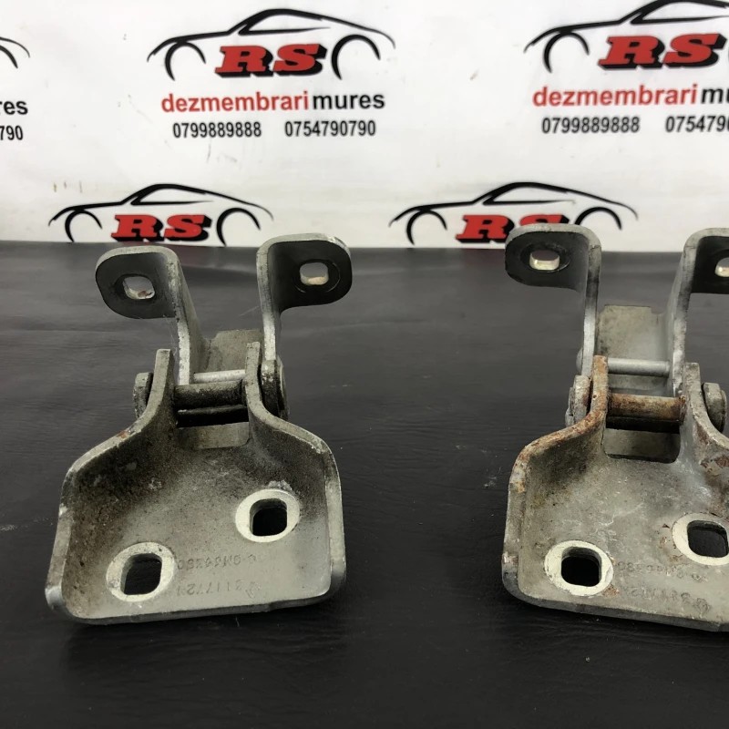 Balamale usa dreapta fata / Renault Trafic Trafic 2011 / Caroserie, oglinzi si faruri