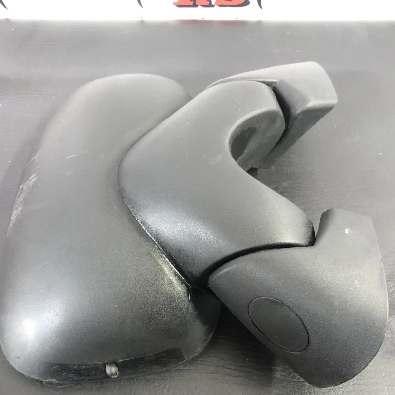 Oglinda dreapta / Renault Trafic Trafic 2011 / Caroserie, oglinzi si faruri