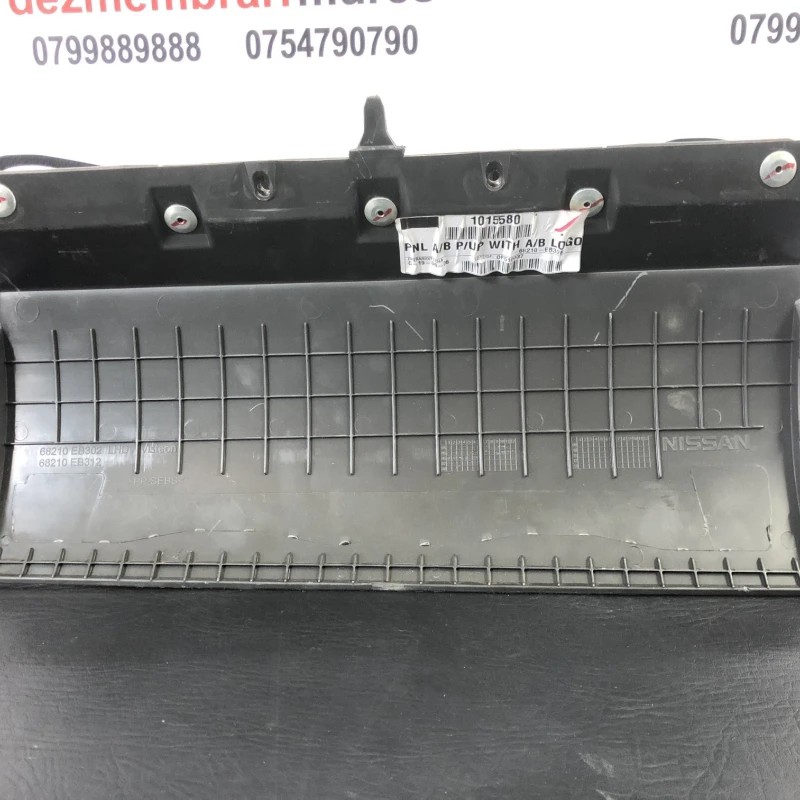 Capac airbag / Nissan Navara D40 2009 / Interior