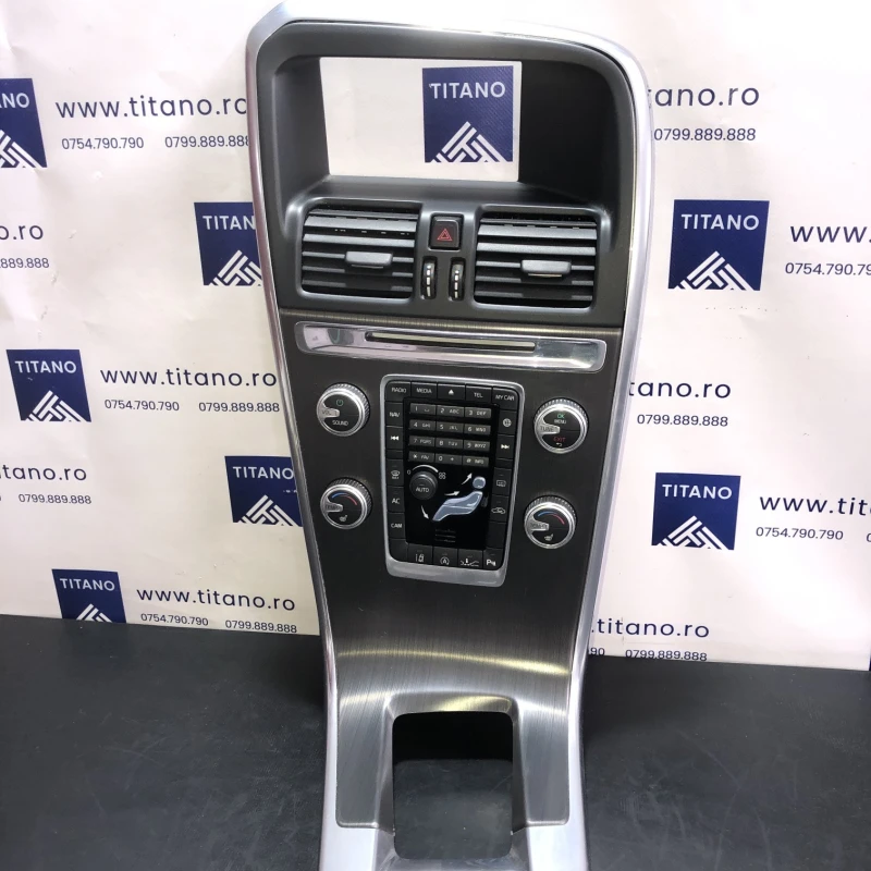 Ornament trim bord/Consola centrala / Volvo XC60 D4 2016 / Interior