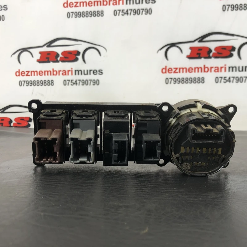 Butoane consola centrala / Nissan Navara D40 2006 / Interior