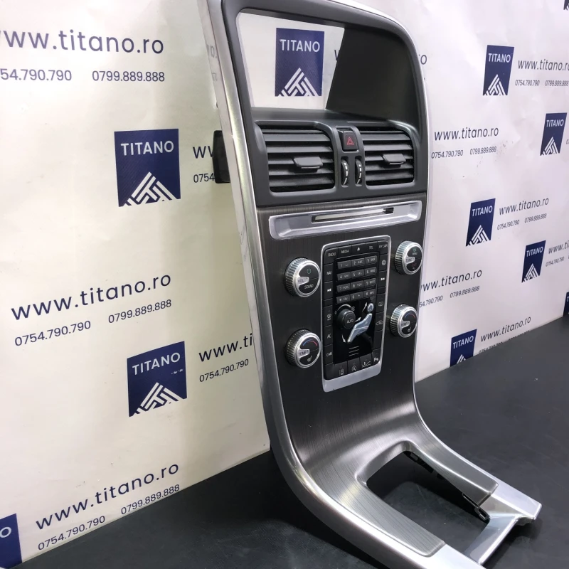 Ornament trim bord/Consola centrala / Volvo XC60 D4 2016 / Interior