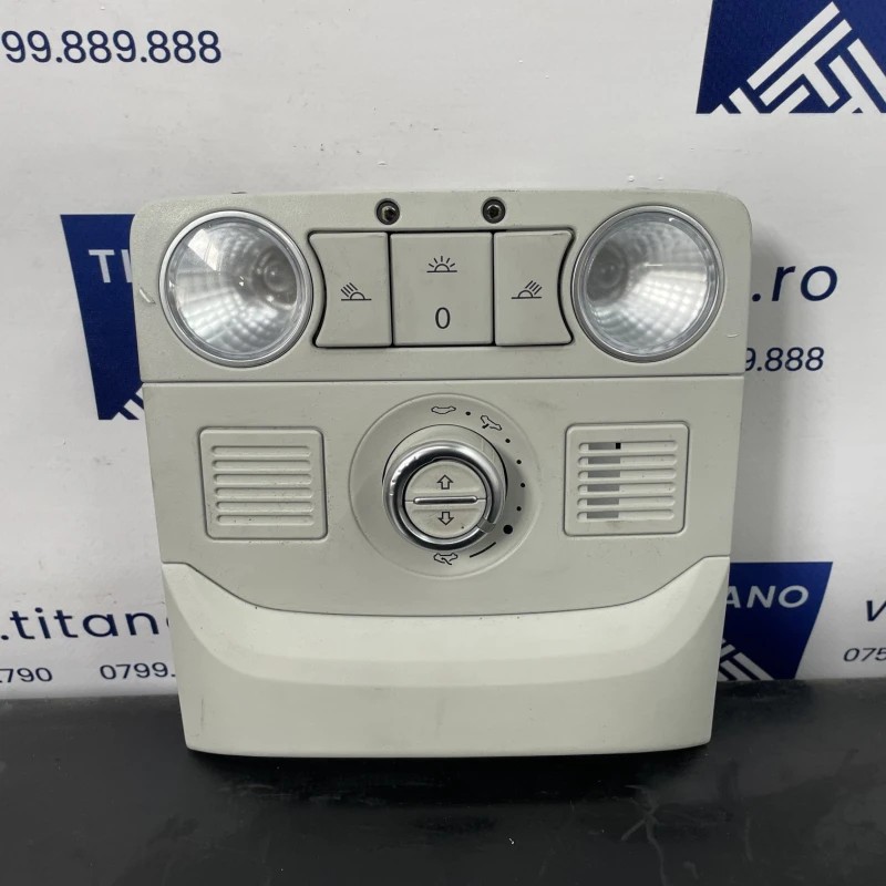 Lampa plafon / Seat Alhambra 7N 2012 / Interior