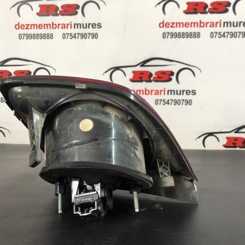 Stop stanga haion / Volkswagen Golf Plus MK6 2012 / Caroserie, oglinzi si faruri