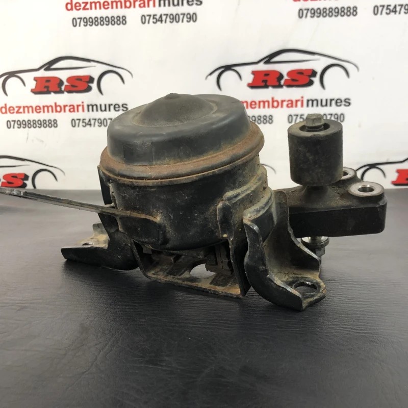 Tampon motor / Toyota Yaris XP130 2014 / Motor, racire si evacuare