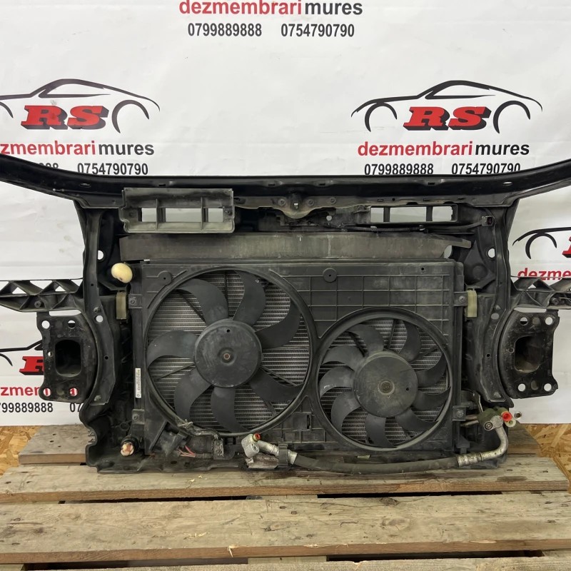 Trager / Volkswagen Touran 1T 2009 / Caroserie, oglinzi si faruri