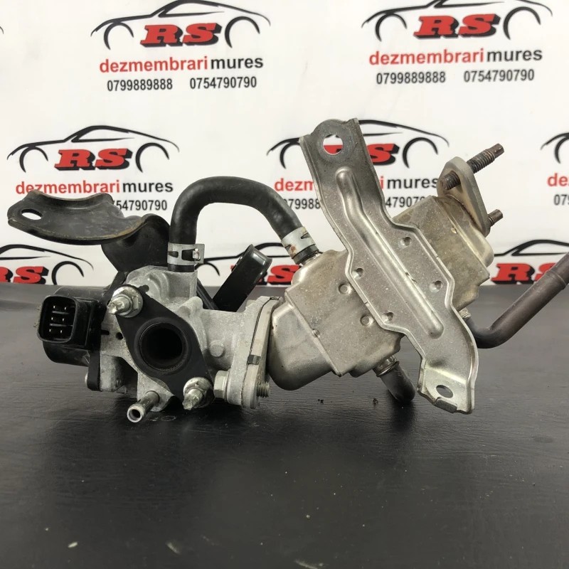 Racitor gaze egr / Toyota Yaris XP130 2014 / Motor, racire si evacuare