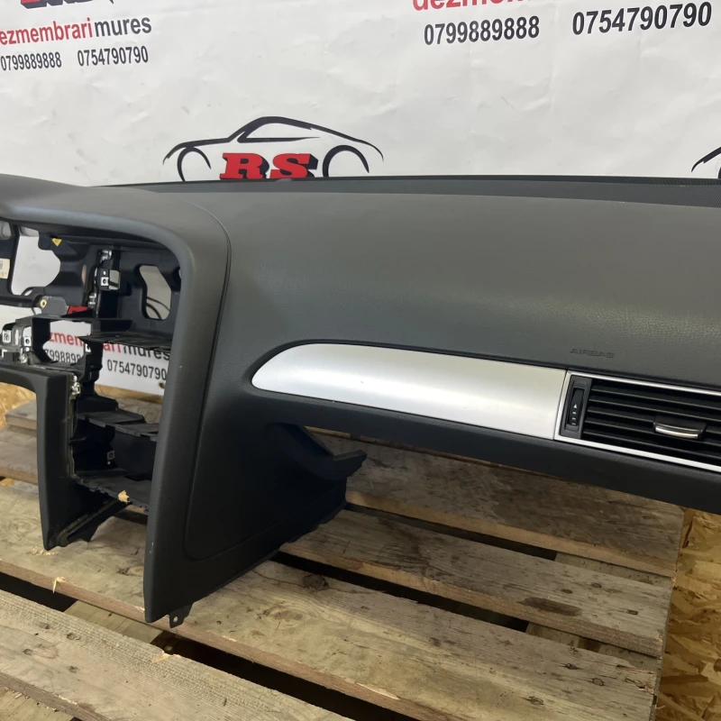 Plansa bord / Audi A6 C6 2010 / Interior