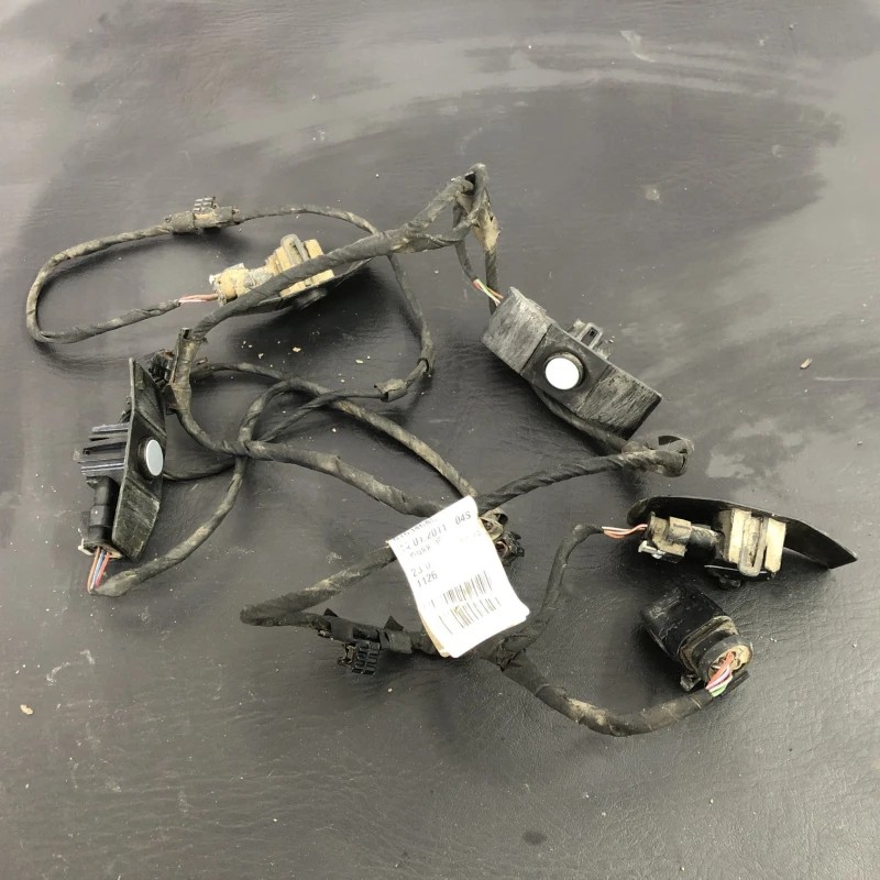 Instalatie spate cu senzori de parcare inclus Volkswagen Passat B7 2012