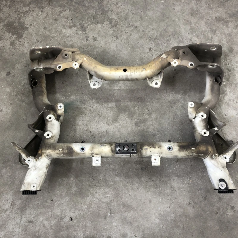 punte fata / Mercedes-Benz E Class W212 2010 / Motor, racire si evacuare