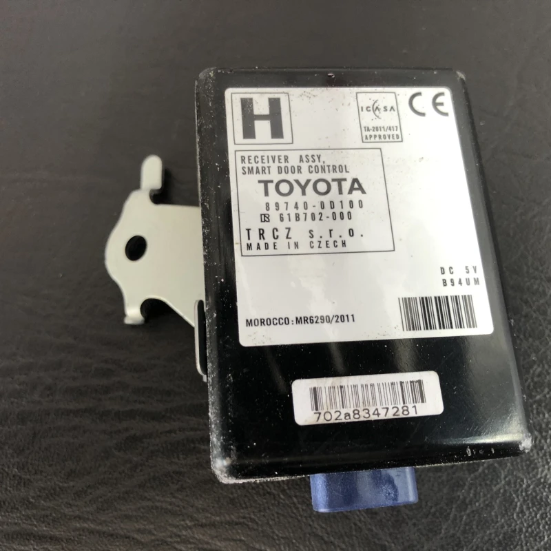 Control modul usa Toyota 