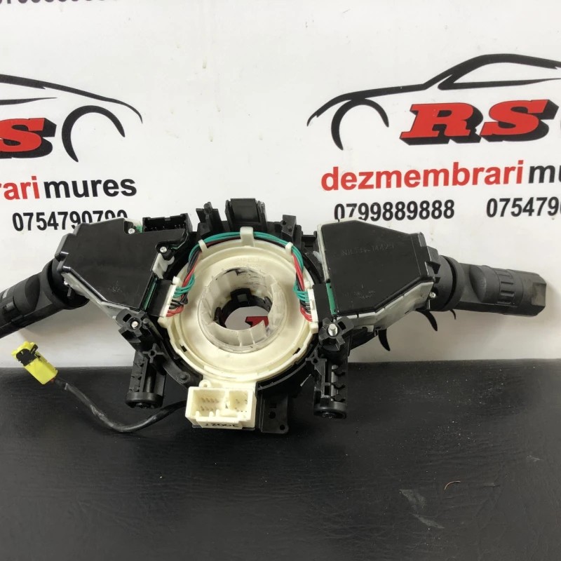 Spira volan cu manete / Nissan Navara D40 2009 / Audio si electronice