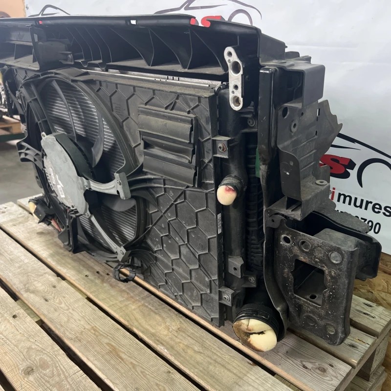Trager complet cu radiatoare electroventilator intaritura + / Volkswagen Tiguan 5N 2010 / Caroserie, oglinzi si faruri