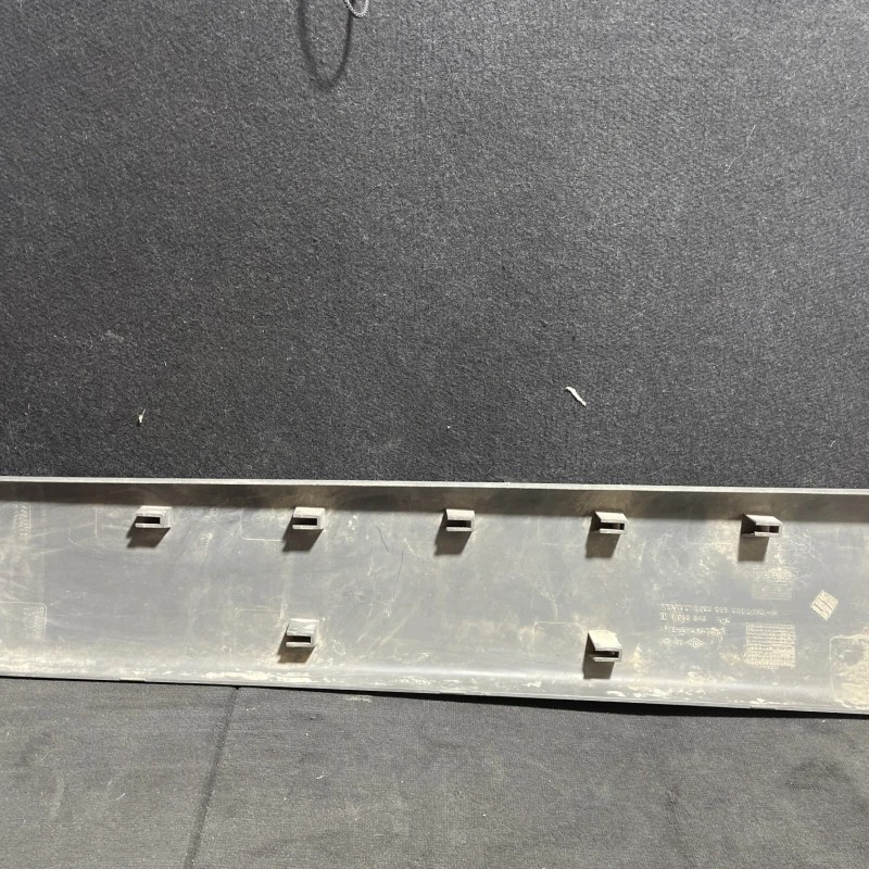 Bandou usa dreapta fata / Renault Trafic Trafic 2011 / Caroserie, oglinzi si faruri