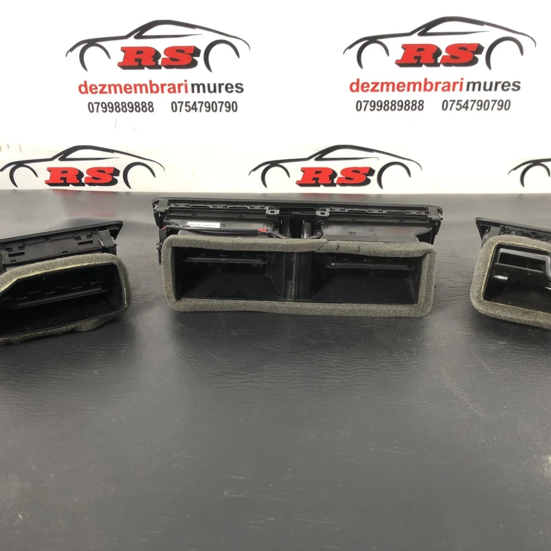 Grila aer bord iluminate / Volkswagen Passat B7 2013 / Interior
