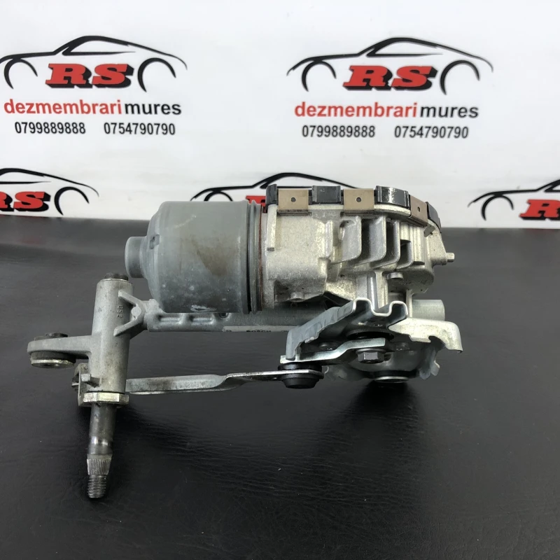 Ansamblu stergatoare cu motoras dreapta / Peugeot 3008 3008 2010 / Caroserie, oglinzi si faruri