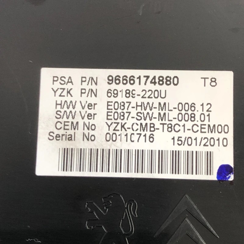 Ceas bord / Peugeot 3008 3008 2010 / Audio si electronice