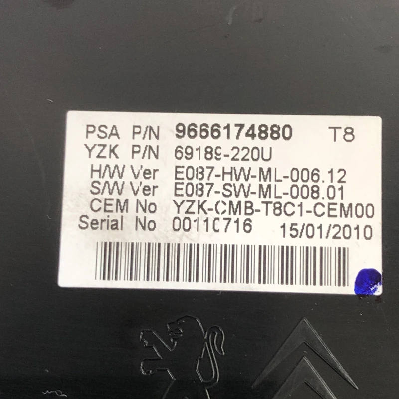 Ceas bord / Peugeot 3008 3008 2010 / Audio si electronice
