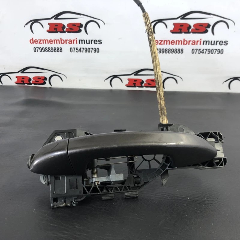 Maner usa stanga fata Volkswagen Passat B7 2013