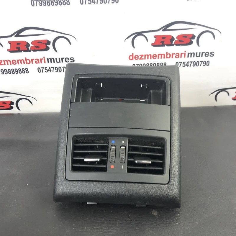 Grila ventilatie aer spate BMW Seria 3 E91 LCI 2012