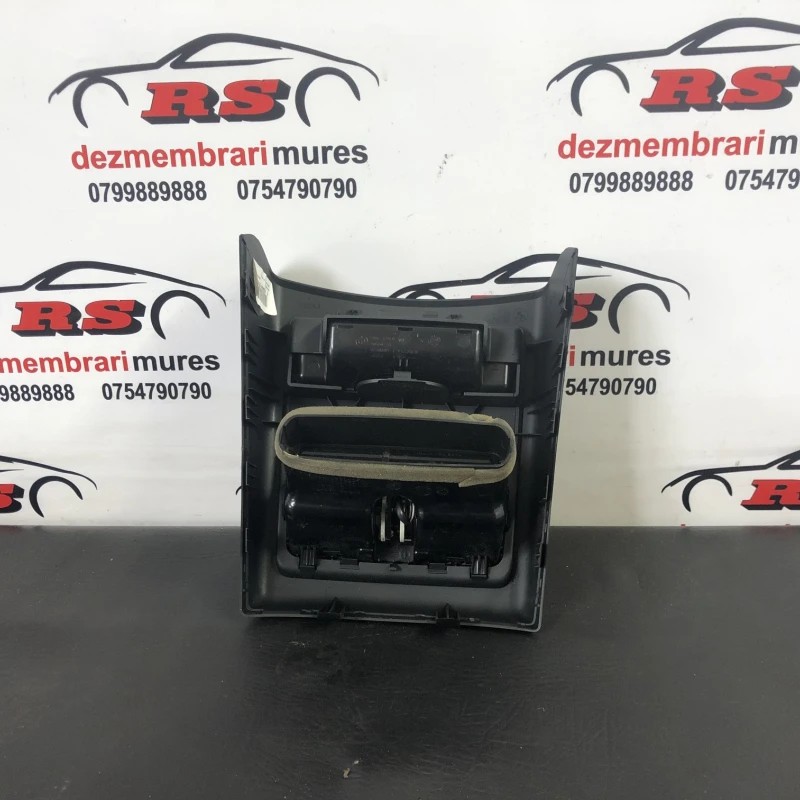 Grila ventilatie aer spate / BMW Seria 3 E91 LCI 2012 / Interior