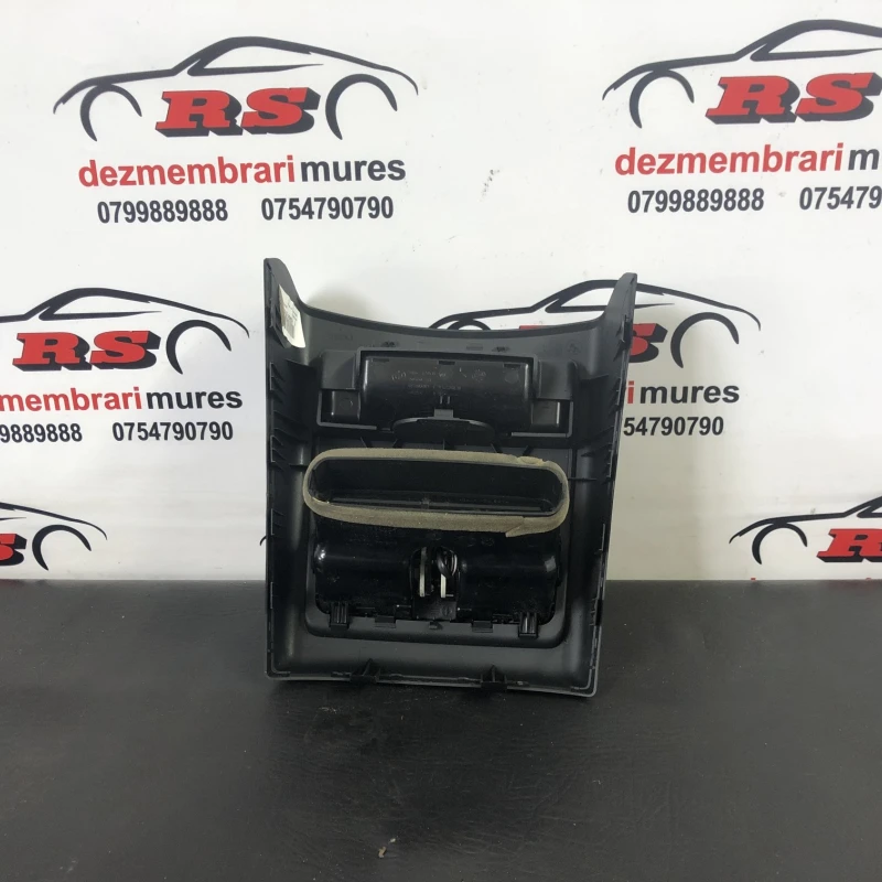 Grila ventilatie aer spate / BMW Seria 3 E91 LCI 2012 / Interior
