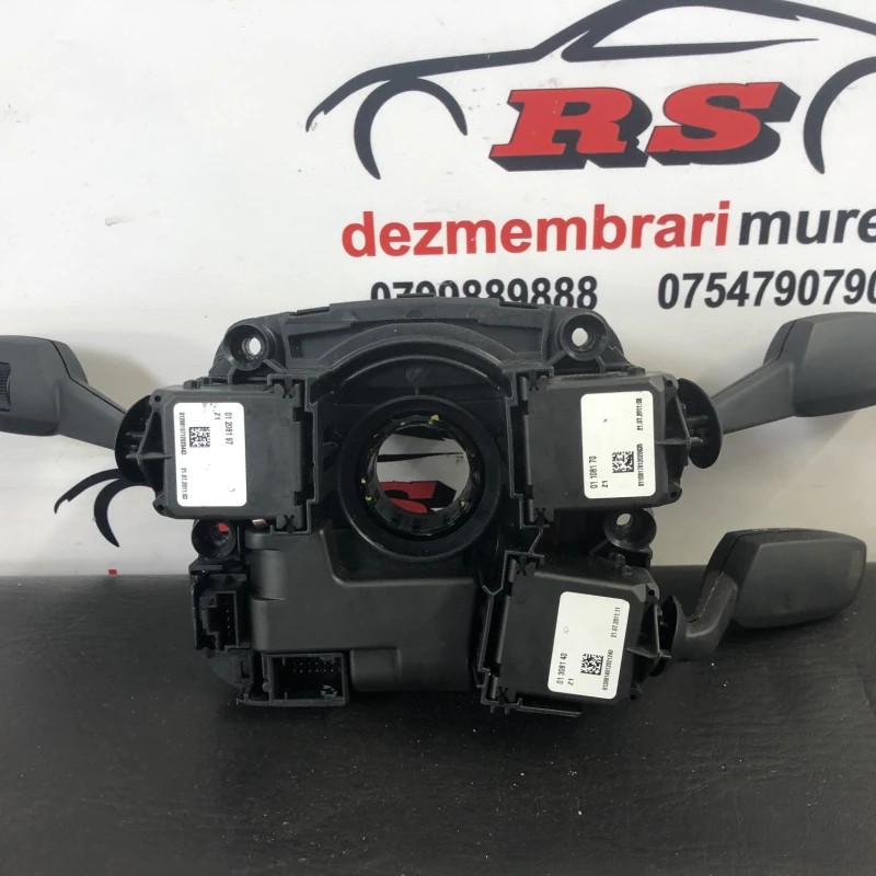 Spira volan cu manete / BMW Seria 3 E91 LCI 2012 / Audio si electronice