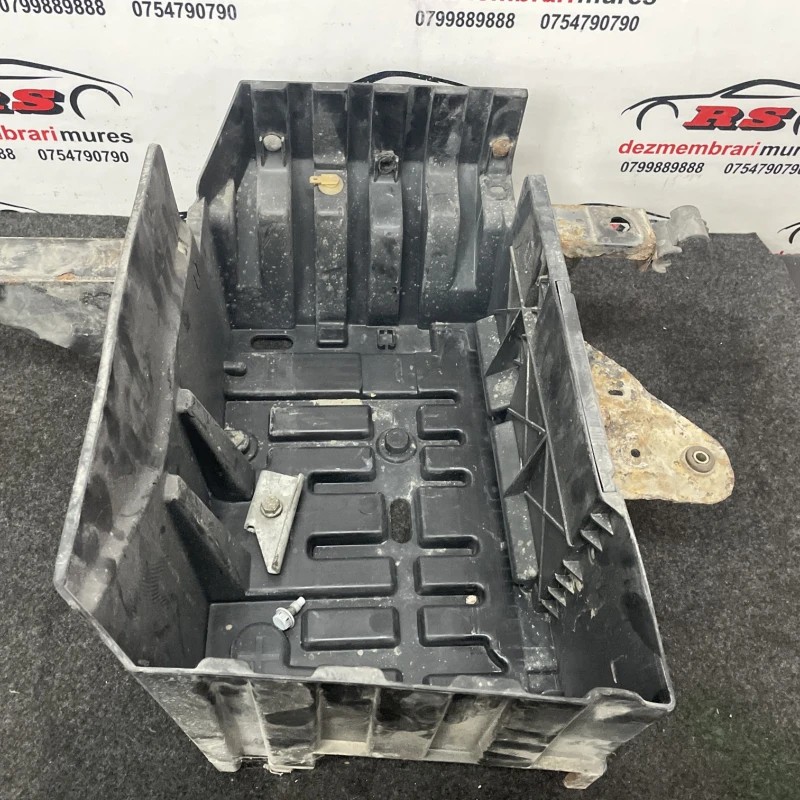 Carcasa baterie / Renault Trafic Trafic 2011 / Motor, racire si evacuare