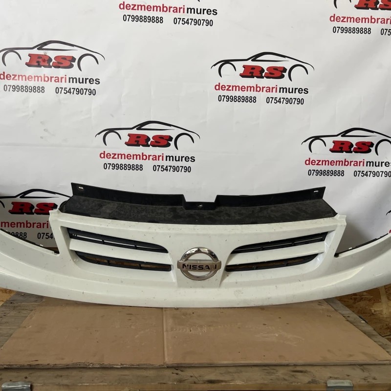 Grila radiator cu emblema / Nissan Primastar Primastar 2015 / Caroserie, oglinzi si faruri