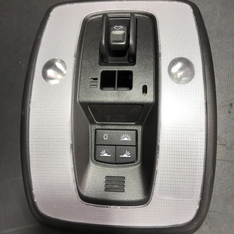 Lampa plafon / Volvo XC60 D4 2016 / Interior
