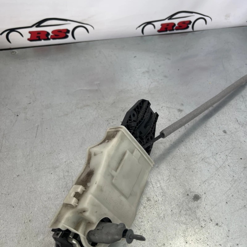 Maner usa stanga fata / Skoda Octavia 3 5E 2014 / Caroserie, oglinzi si faruri