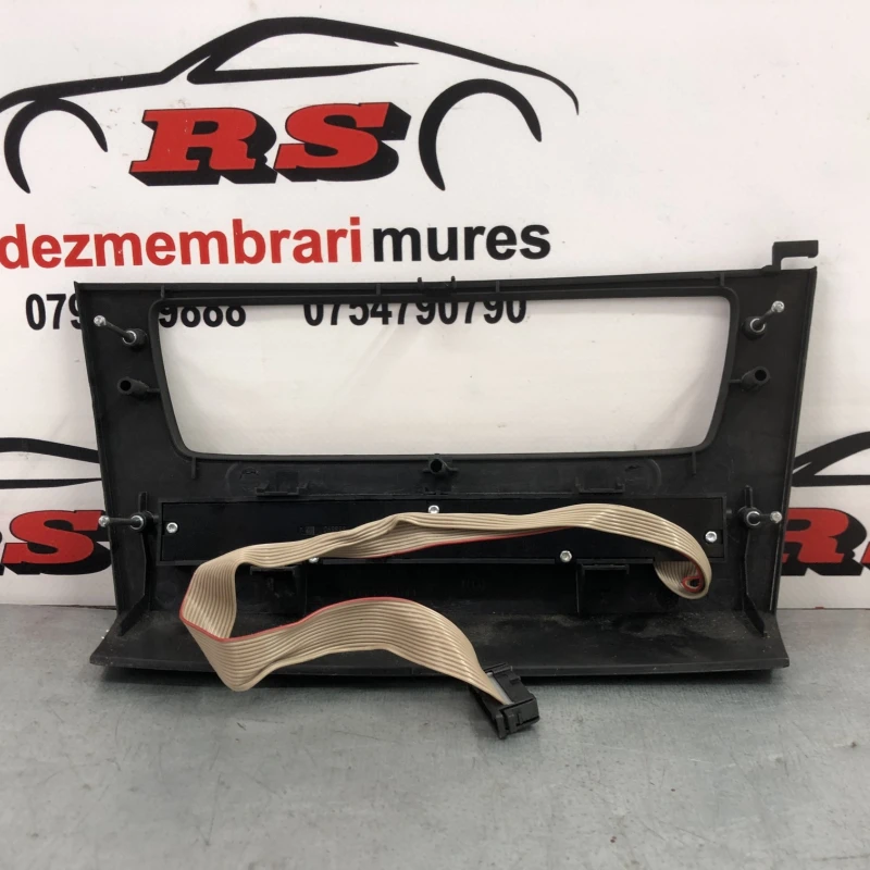 Ornament trim bord / BMW Seria 3 E91 LCI 2012 / Interior