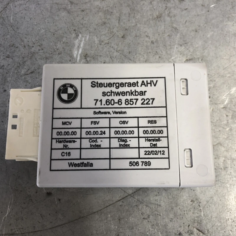 Calculator carlig remorcare BMW 