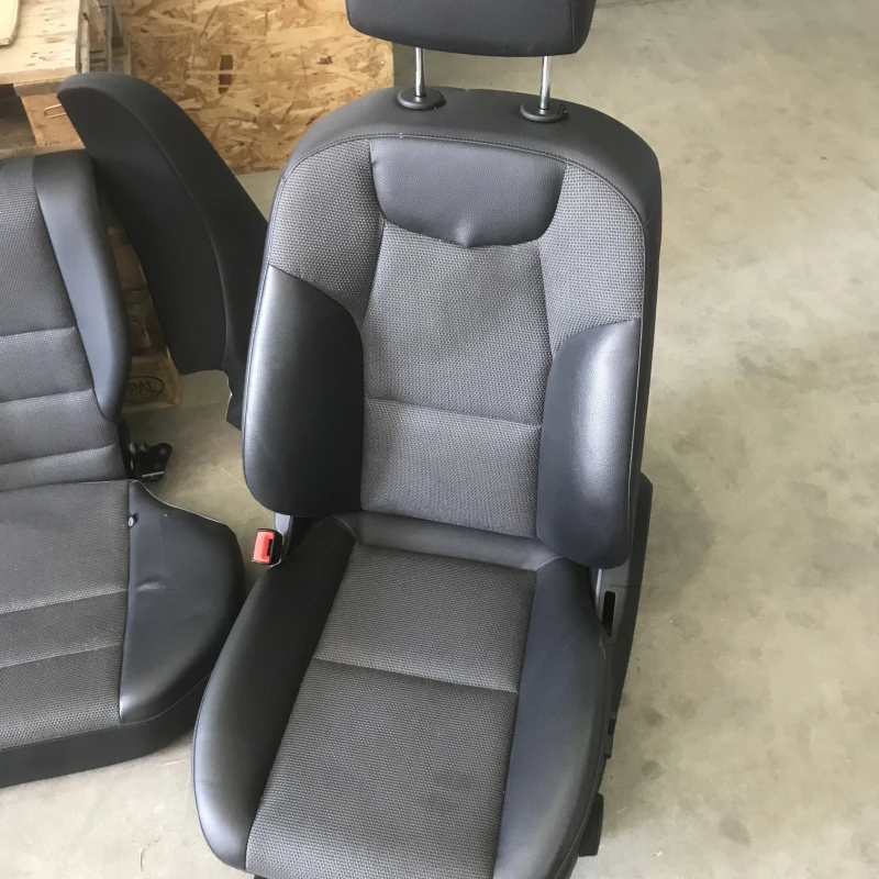 Scaune fata spate interior / Mercedes-Benz C Class W204 2010 / Interior