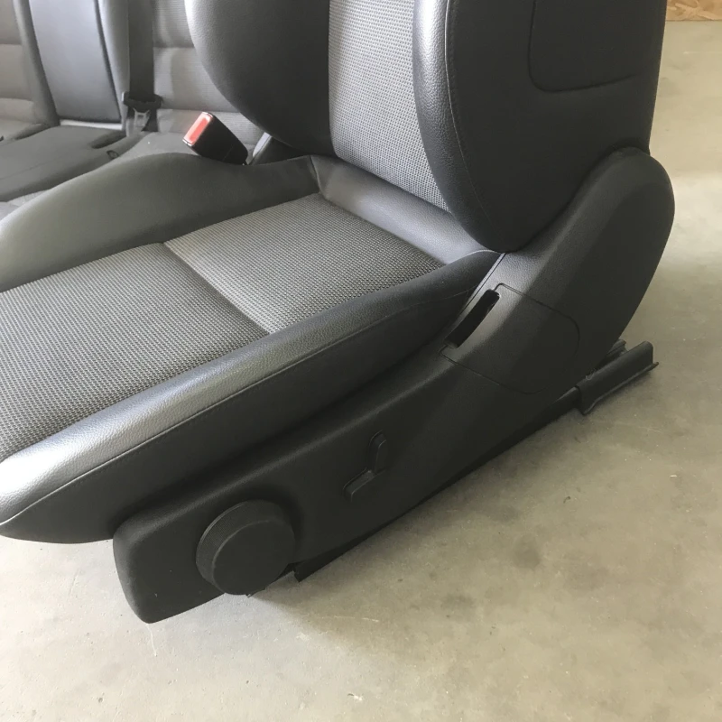 Scaune fata spate interior / Mercedes-Benz C Class W204 2010 / Interior