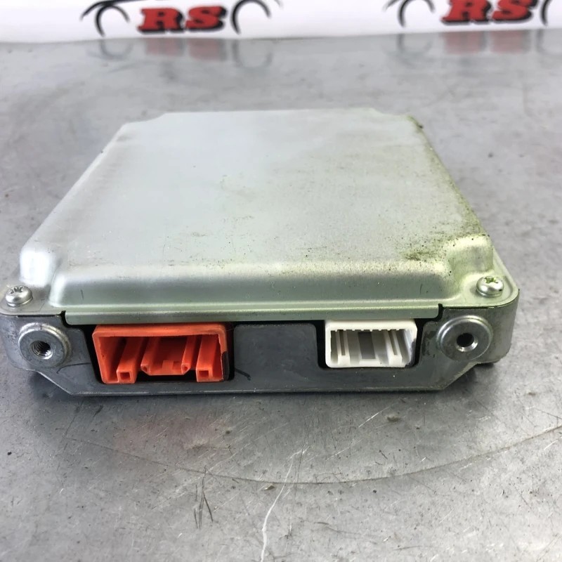 Calculator baterie / Toyota Yaris XP130 2014 / Audio si electronice