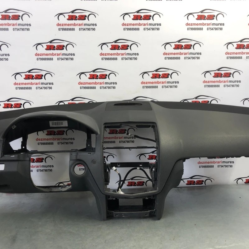 Plansa bord / Mercedes-Benz C Class W204 2010 / Interior