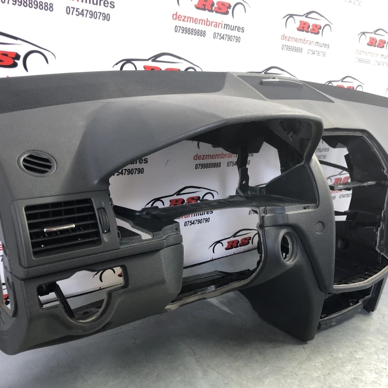 Plansa bord / Mercedes-Benz C Class W204 2010 / Interior