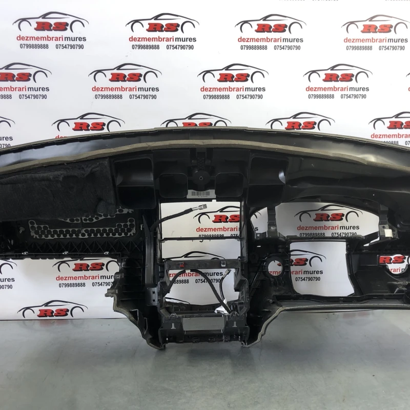 Plansa bord / Mercedes-Benz C Class W204 2010 / Interior