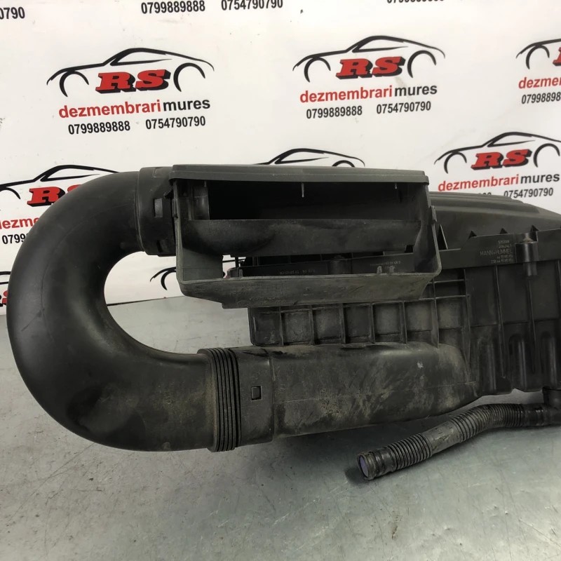 Carcasa filtru aer / Volkswagen Tiguan 5N 2010 / Motor, racire si evacuare