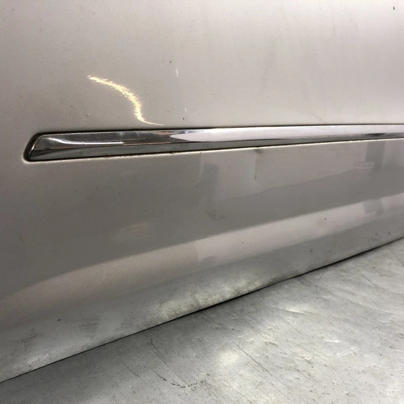 Usa stanga fata / Volkswagen Passat CC 2013 / Caroserie, oglinzi si faruri