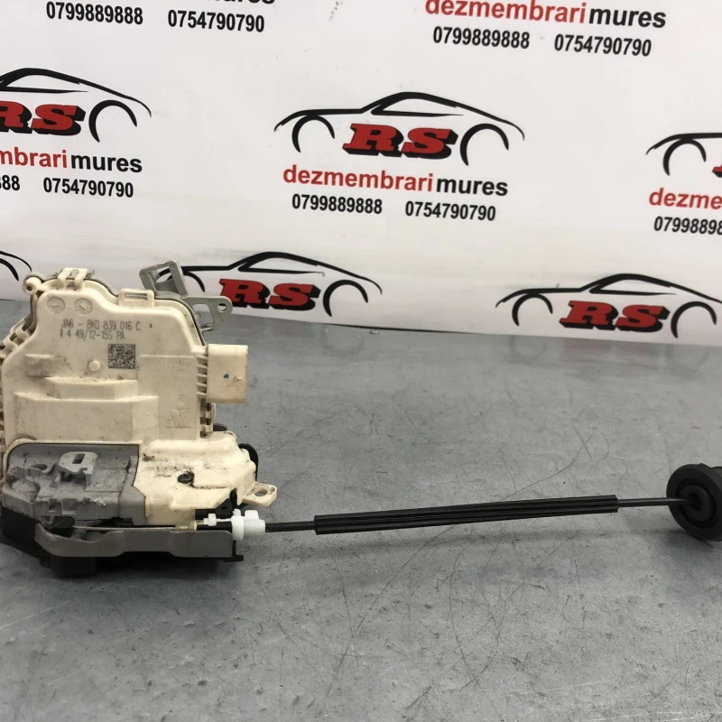 Iala broasca usa dreapta spate Audi 