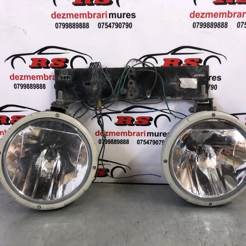 Far suplimentar proiector / Nissan Navara D40 2009 / Caroserie, oglinzi si faruri
