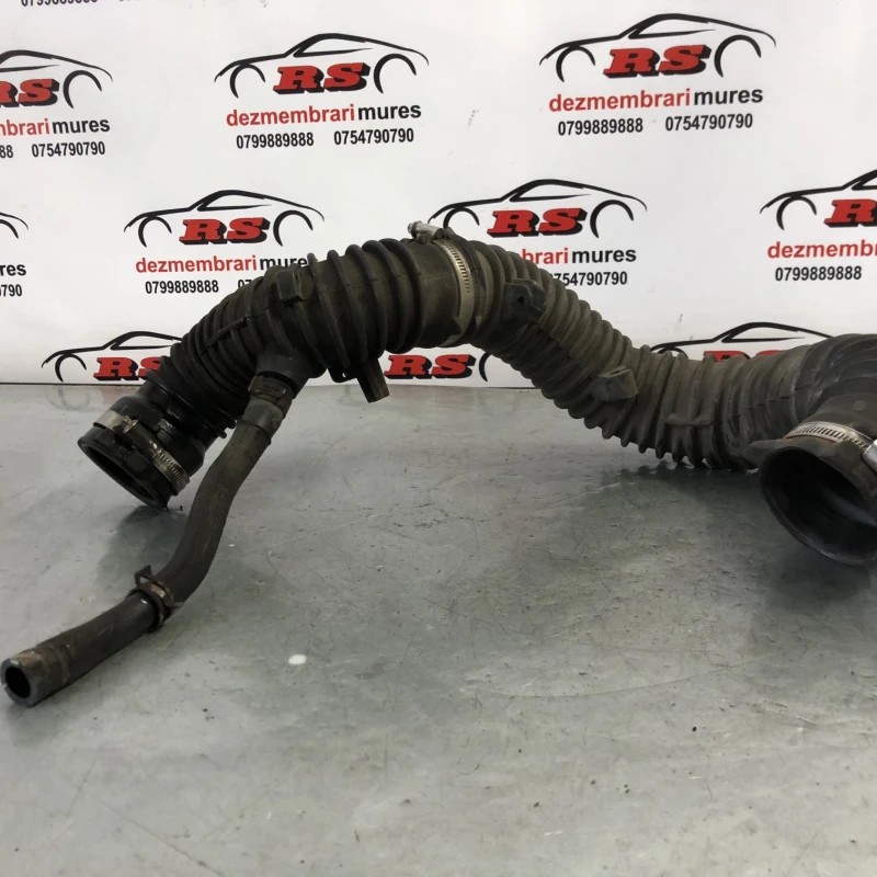 Furtun intercooler / Renault Trafic Trafic 2011 / Motor, racire si evacuare