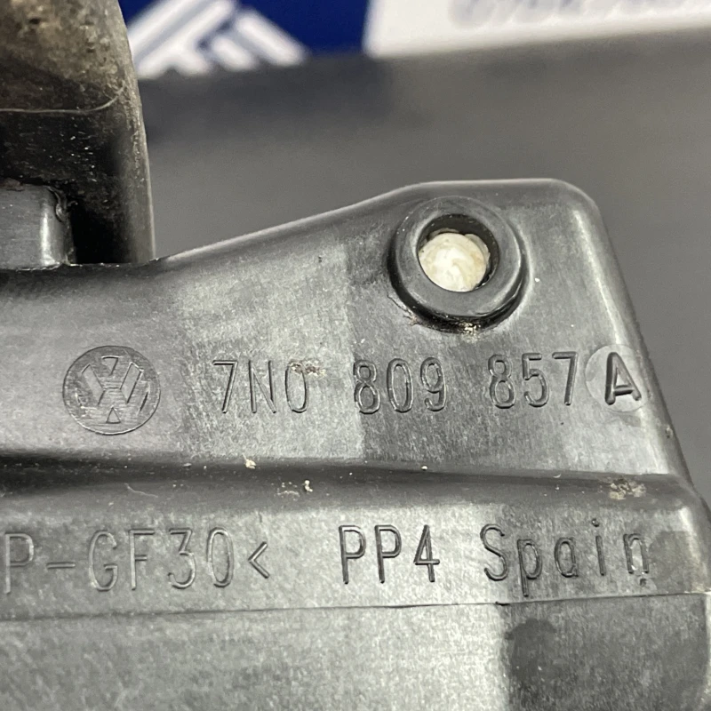 Capac usa rezervor / Seat Alhambra 7N 2012 / Caroserie, oglinzi si faruri