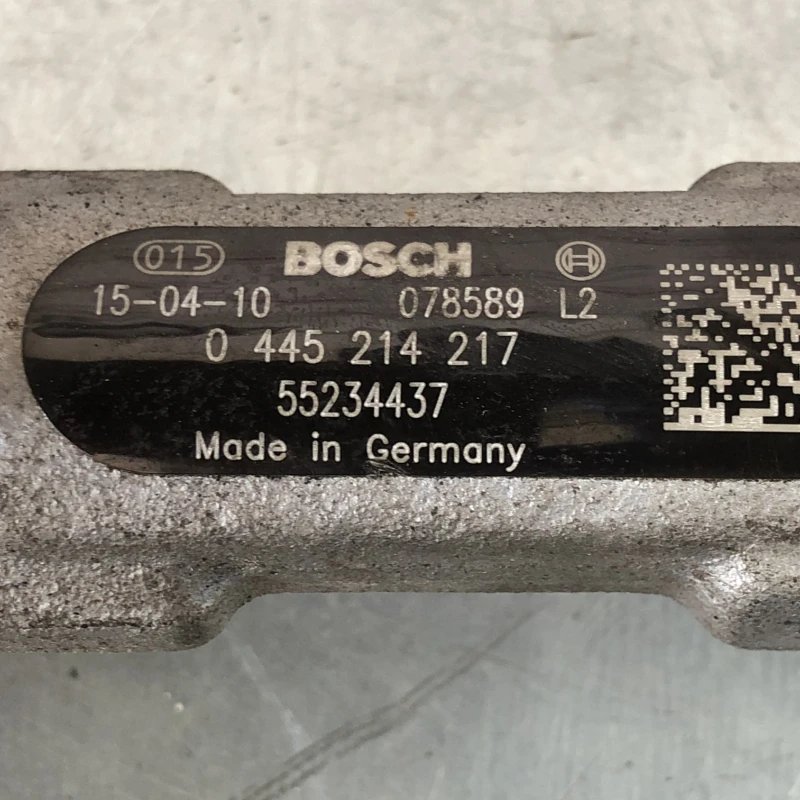 Rampa injectoare cu senzor / Fiat Fiorino 225 2015 / Motor, racire si evacuare