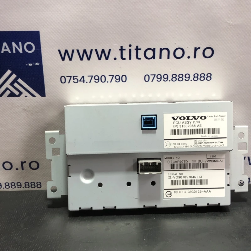 Display navigatie ecran / Volvo XC60 D4 2016 / Audio si electronice