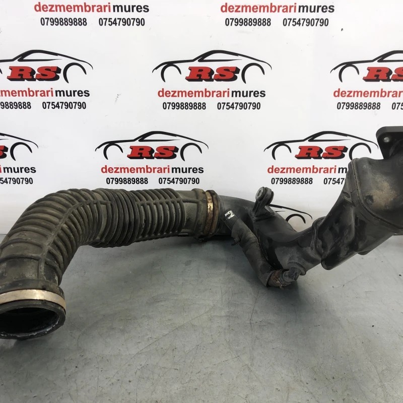 Furtun intercooler / Nissan NV400 NV400 2012 / Motor, racire si evacuare