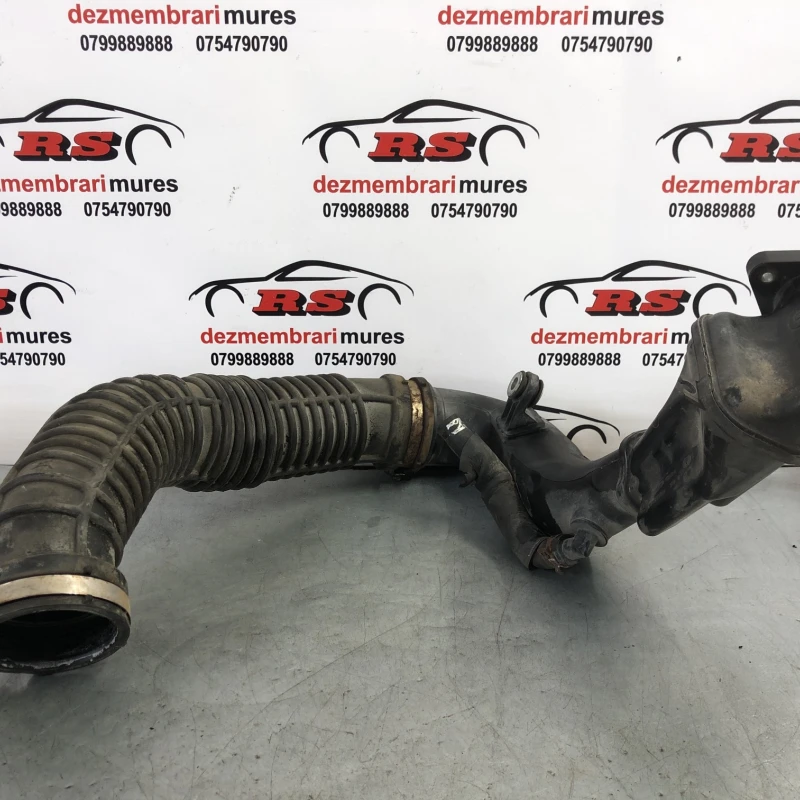 Furtun intercooler Nissan 