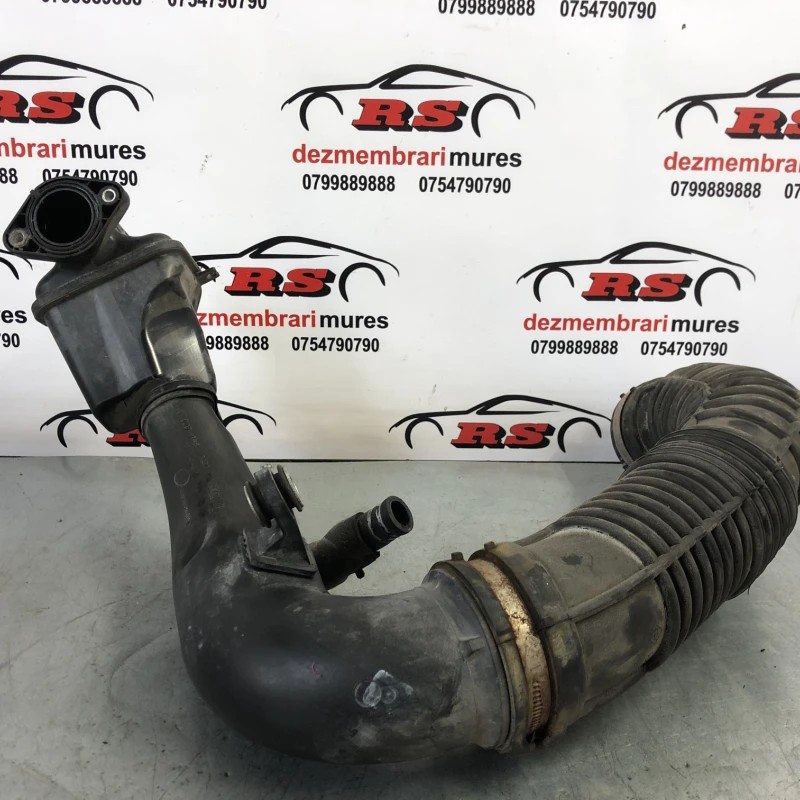 Furtun intercooler / Nissan NV400 NV400 2012 / Motor, racire si evacuare